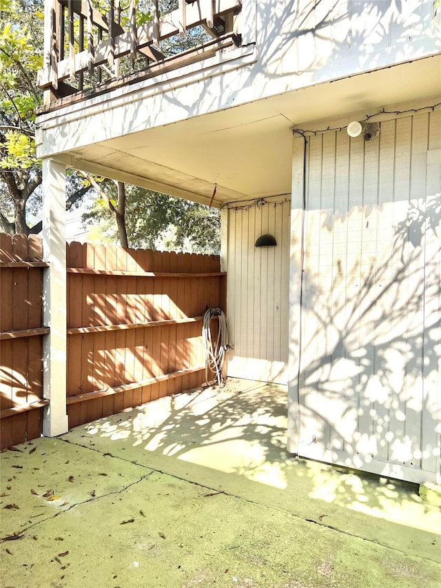 7854 Green Lawn Dr Unit 7854, Houston, TX 77088 - view of patio / terrace