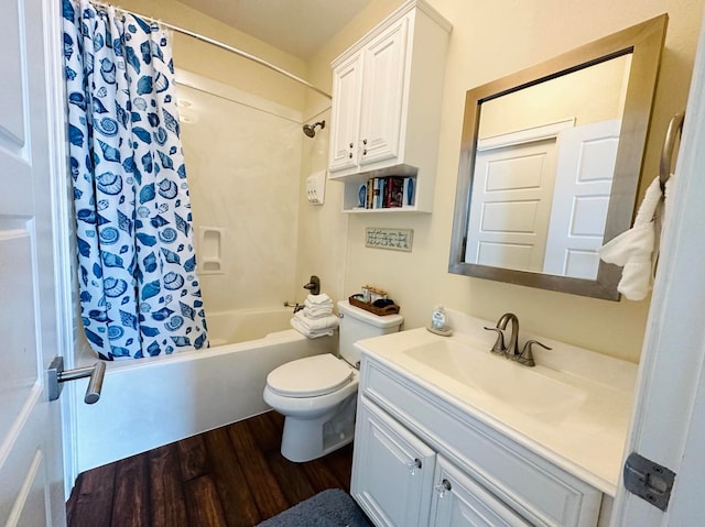 full bathroom featuring shower / bath combo with shower curtain, toilet, wood-type flooring, and vanity