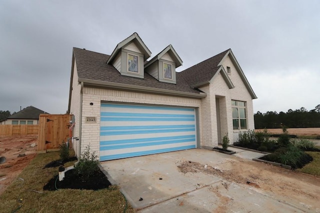 view of front facade with a garage