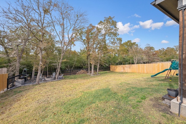 view of yard featuring a playground