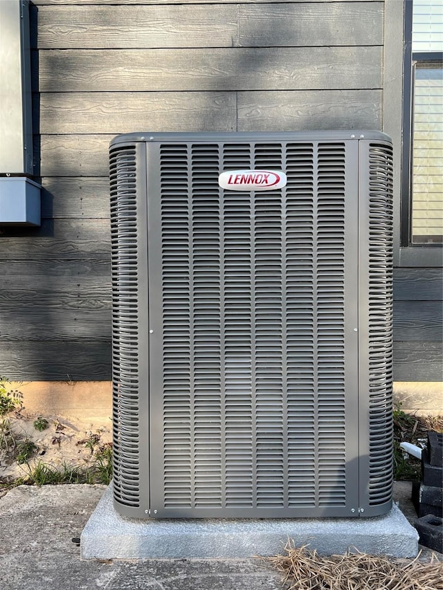 24555 Kerry St, Hempstead, TX 77445 - exterior view of a central AC unit