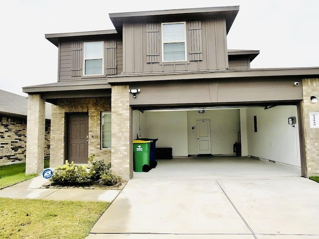 view of front of house with a garage