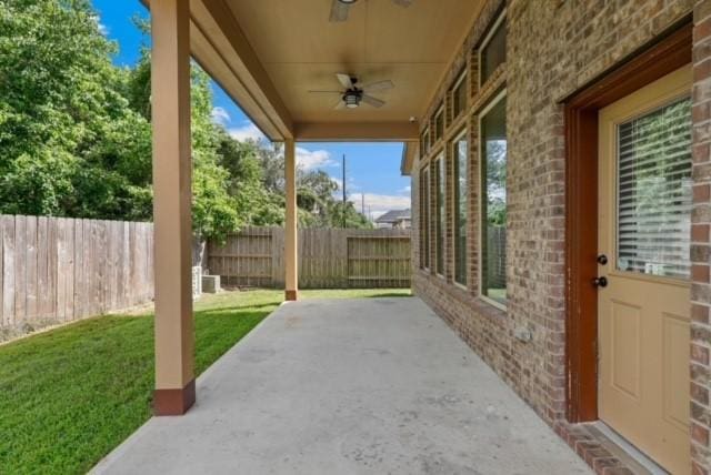 view of patio / terrace with ceiling fan