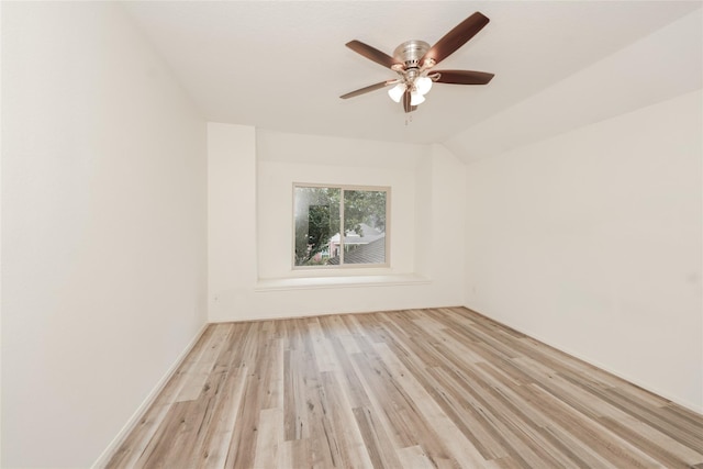 unfurnished room with light hardwood / wood-style floors and ceiling fan