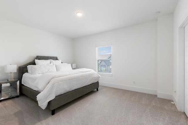 bedroom with carpet flooring