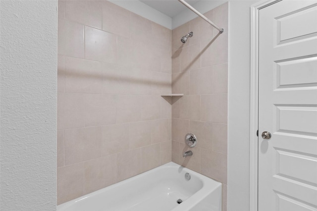 bathroom featuring shower / bathing tub combination