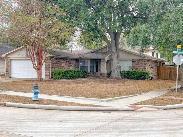 view of front facade featuring a garage