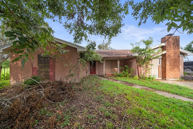 view of front of house