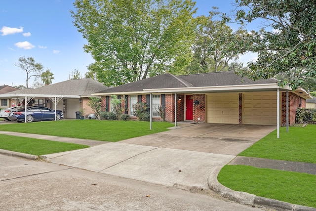 ranch-style home featuring a front lawn and a carport