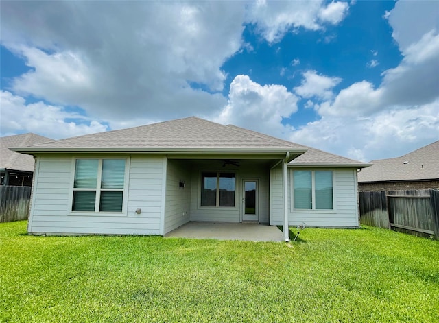31407 Calle Linda Dr, Hockley, TX 77447 - back of property with ceiling fan, a patio, and a shingled roof