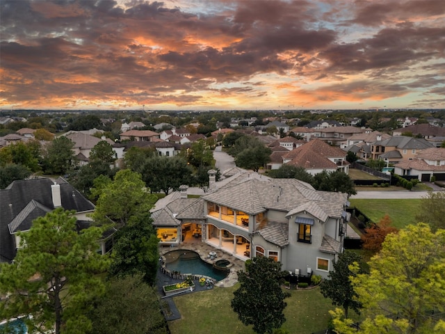 view of aerial view at dusk