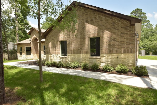 250 Broadmoor Dr, Huntsville, TX 77340