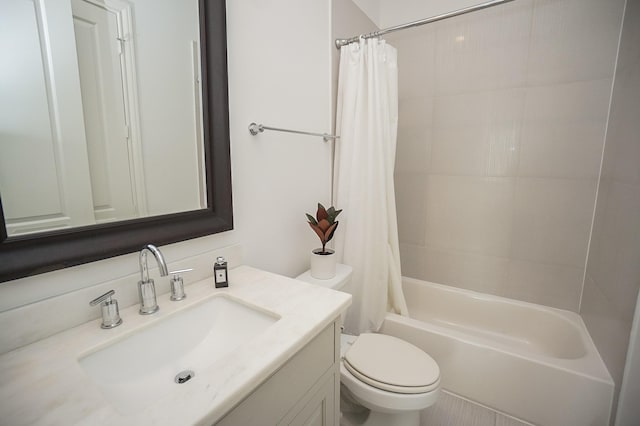 full bathroom with vanity, toilet, and shower / bathtub combination with curtain