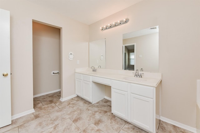 bathroom with vanity