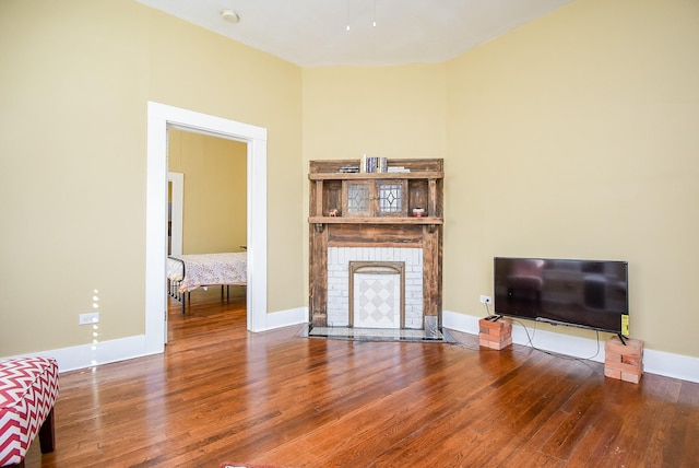 living room with hardwood / wood-style floors