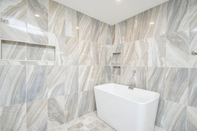 7618 Highmeadow Dr, Houston, TX 77063 - full bath featuring a freestanding bath and tile walls