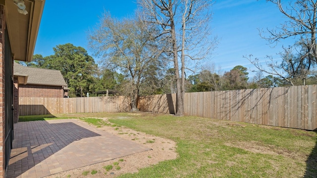 view of yard with a patio area