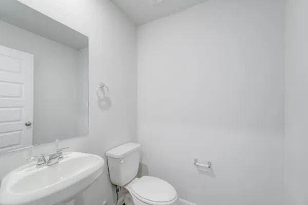 1004 Greenspointe Ave, La Grange, TX 78945 - photo 11