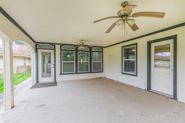 view of patio / terrace featuring covered porch