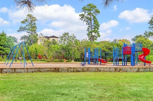 view of play area featuring a yard