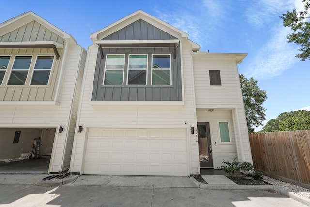 view of front of home featuring a garage