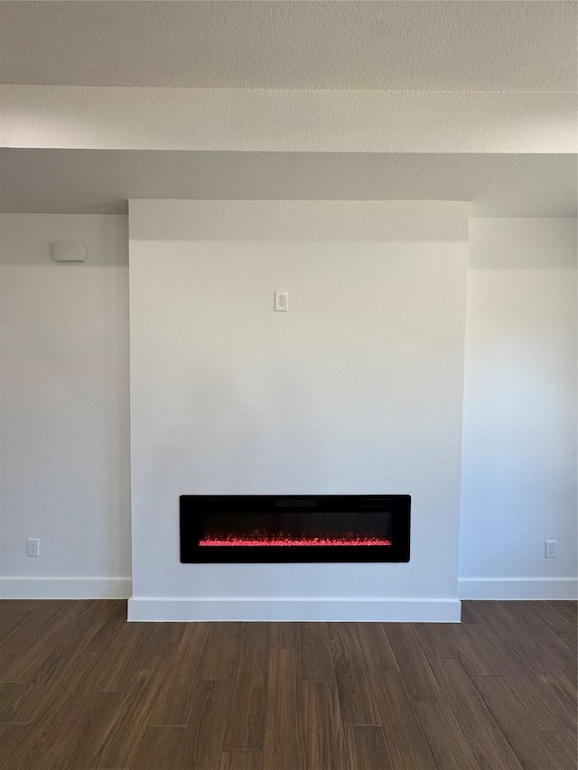 room details with hardwood / wood-style floors