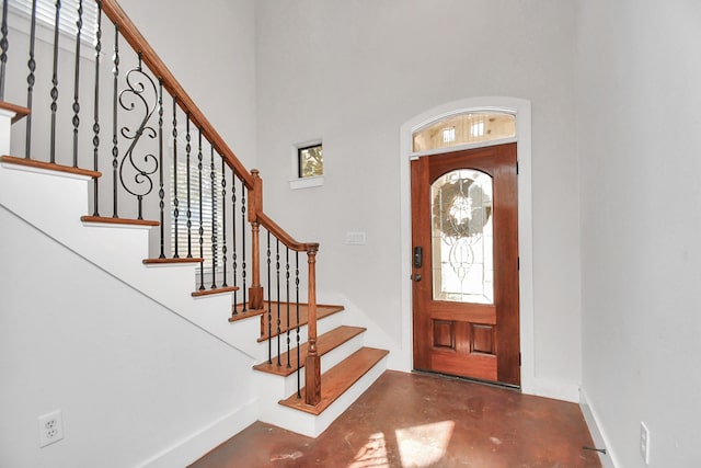 entrance foyer with a healthy amount of sunlight