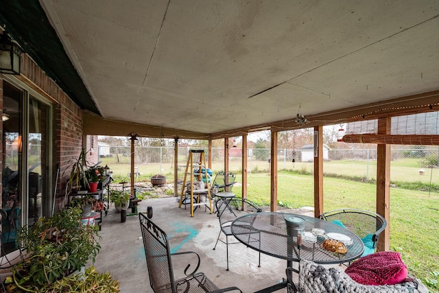 view of sunroom / solarium