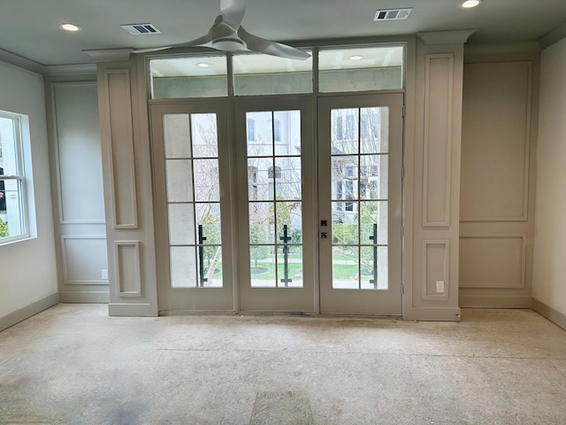 doorway to outside with a ceiling fan, recessed lighting, visible vents, and baseboards