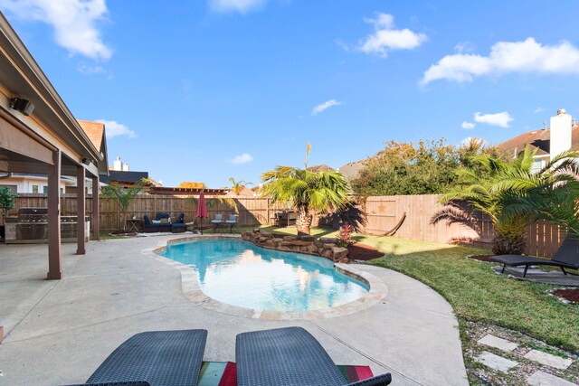 411 White Oak Pointe, League City, TX 77573 - view of pool with a fenced in pool, a yard, a fenced backyard, and a patio area