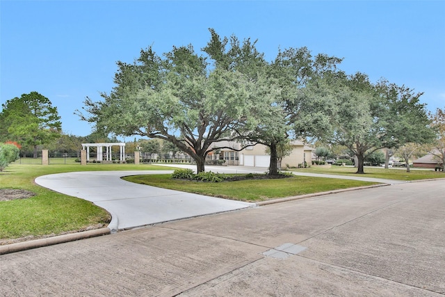 view of front of house with a front yard