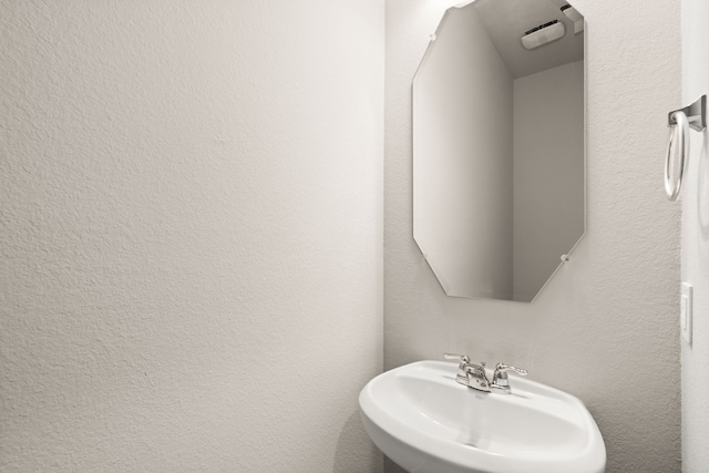 bathroom with sink