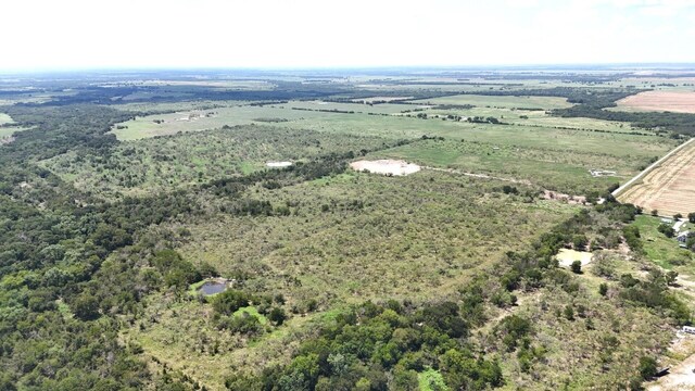 04LD1127 Lcr 607, Mart, TX 76642