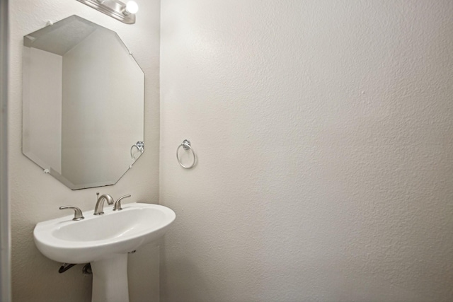 bathroom with sink