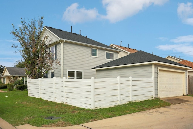 exterior space featuring a lawn