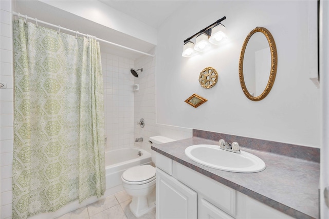 full bathroom featuring tile patterned floors, vanity, shower / tub combo, and toilet