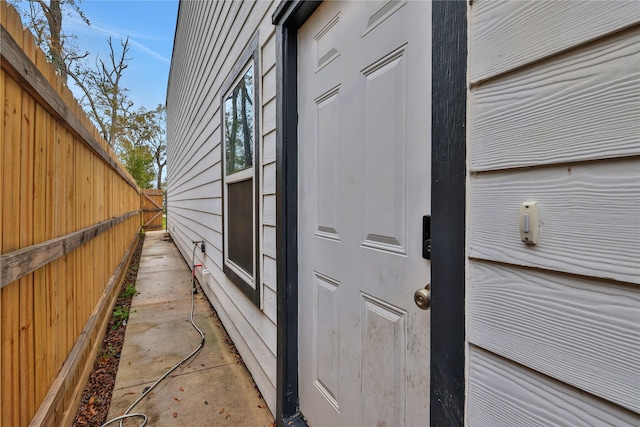 view of entrance to property