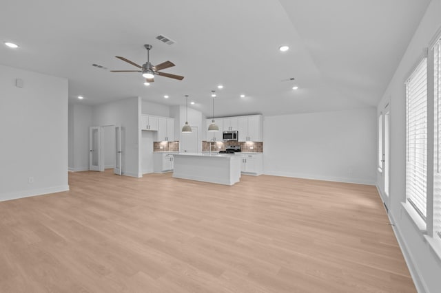 22482 Birchfield Grove Ln, New Caney, TX 77357