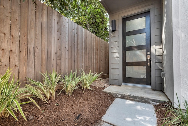 view of entrance to property