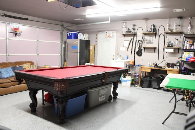 playroom with pool table