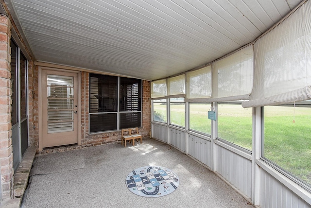 view of unfurnished sunroom