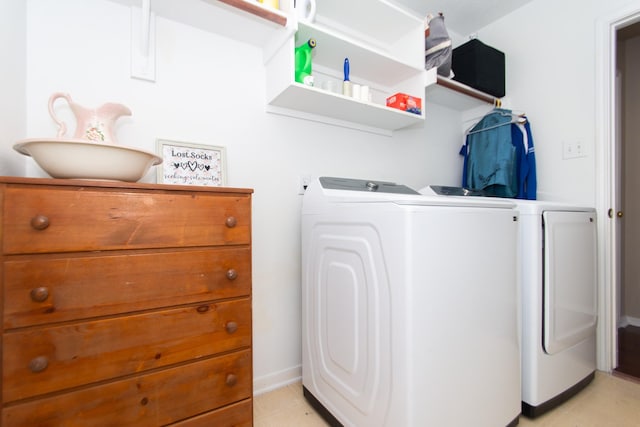 laundry room featuring washer and dryer