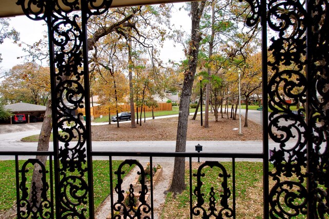 112 Kirkwood Ln, Conroe, TX 77304 - view of yard