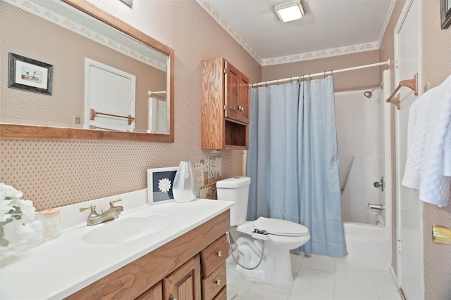 626 Clear Lake Rd, Clear Lake Shores, TX 77565 - bathroom featuring wallpapered walls, vanity, shower / bath combination with curtain, and tile patterned floors