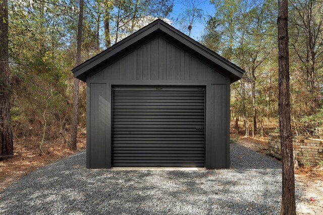 7010 Bowie Ct, Montgomery, TX 77316 - view of garage