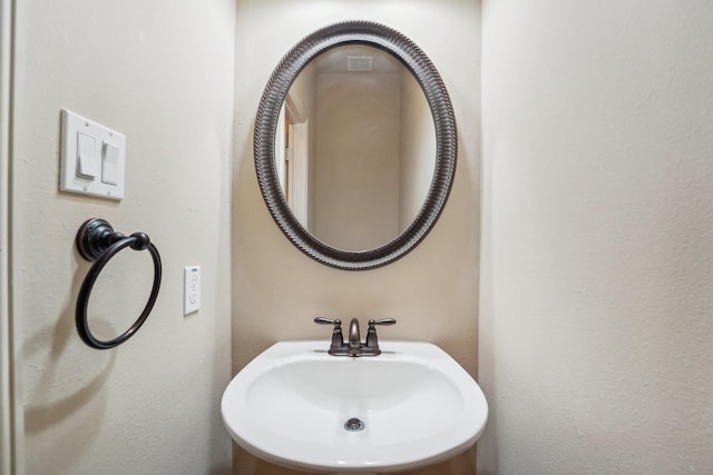 bathroom with sink