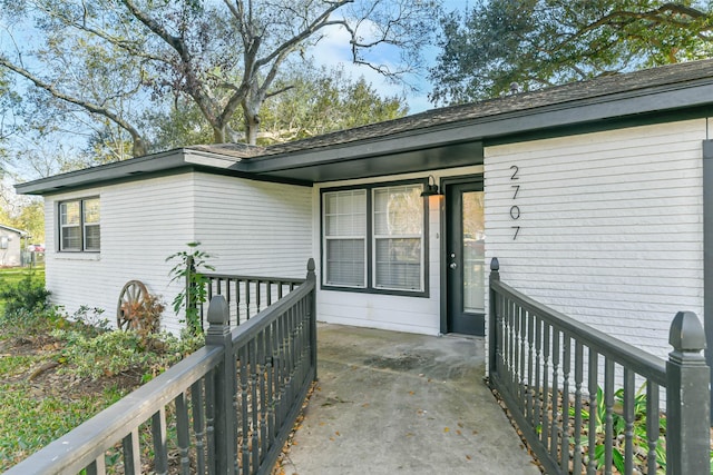 view of property entrance