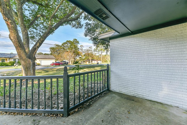 2707 Stadium Dr, Alvin, TX 77511 - photo 5