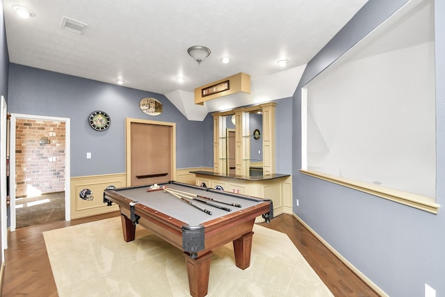 recreation room featuring light hardwood / wood-style flooring and pool table