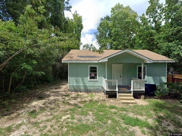 view of front of home featuring covered porch